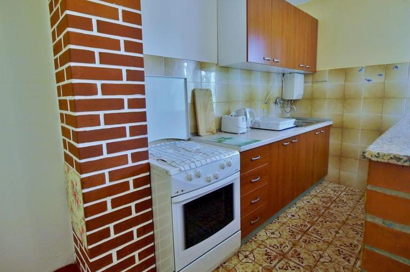 Dada Apartments لوبار المظهر الخارجي الصورة